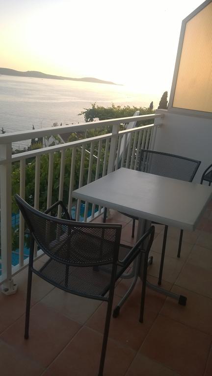 J&B Holiday House Hvar Hvar Town Exterior photo