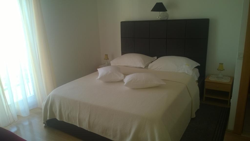 J&B Holiday House Hvar Hvar Town Exterior photo