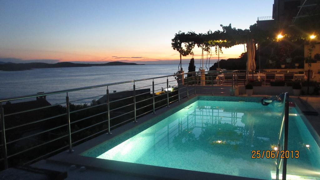 J&B Holiday House Hvar Hvar Town Exterior photo